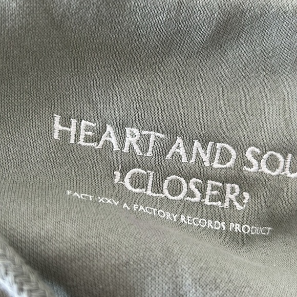 Divided NWT Women’s Sage Green Hoodie

Size L - Picture 8 of 8